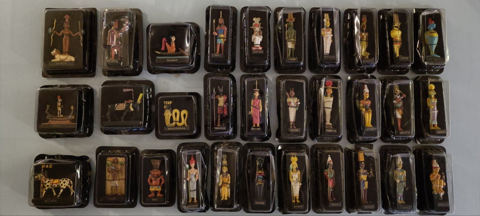 Verzameling Egyptische Goden beeldjes - 31 stuks., Verzamelen, Ophalen of Verzenden, Nieuw