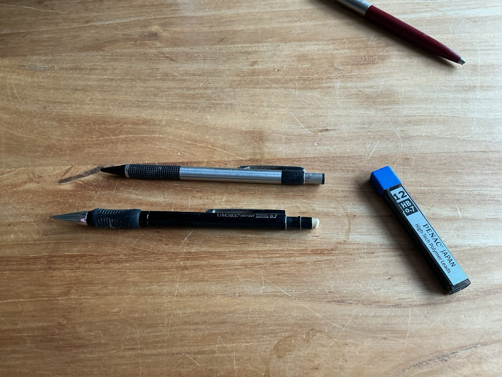 Vulpotloden en buisje met potloodsticks, Ophalen of Verzenden, Zo goed als nieuw, Vulpen, Overige merken