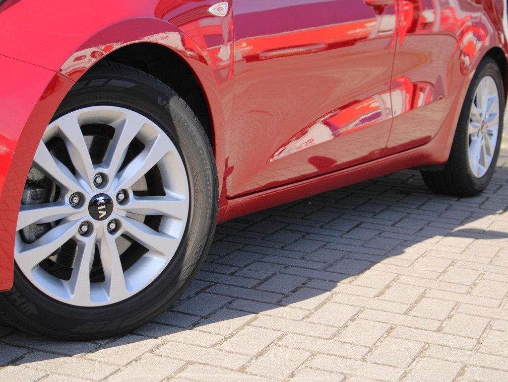 Kia Ceed 1.0 T-GDi ComfortPlusLine Navigator Afneembare Trek, Auto's, Kia, Voorwielaandrijving, Stof, Gebruikt, Euro 6
