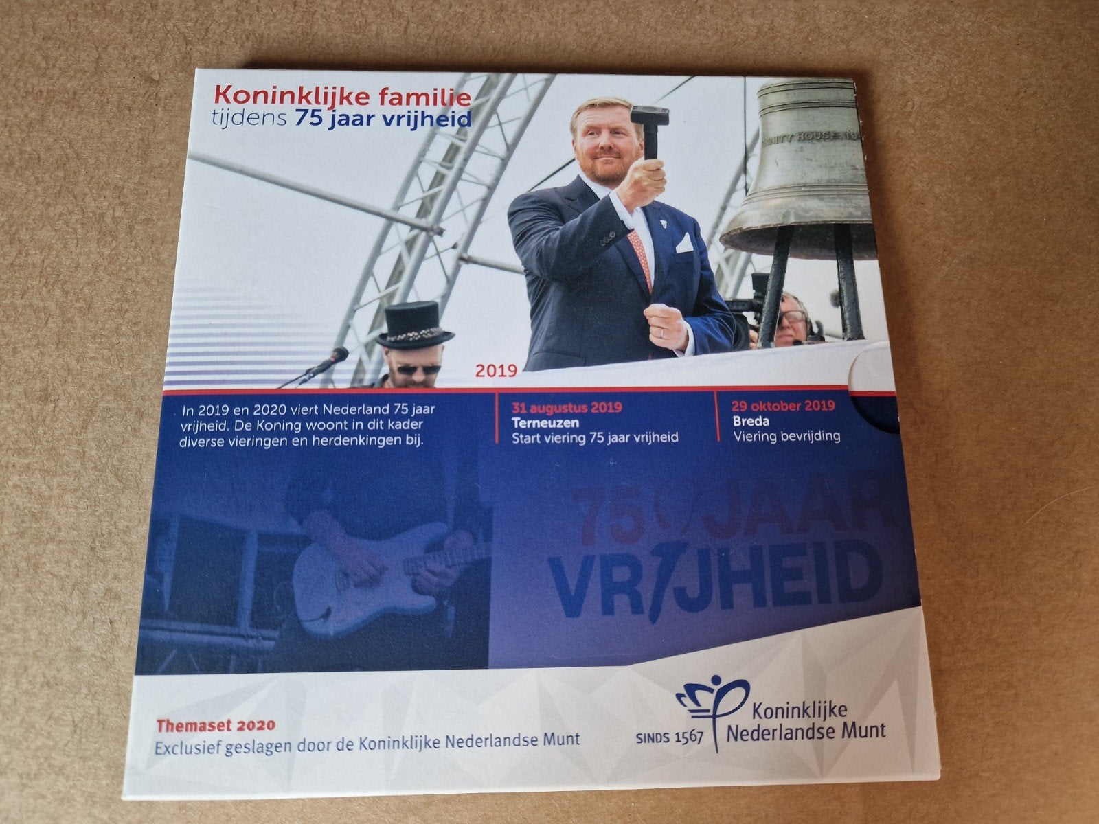 koninklijke familie tijdens 75 jaar vrijheid themaset, Ophalen of Verzenden, Koningin Beatrix, Euro's, Setje