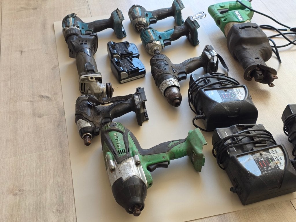 Foto 8 van :Partij Elektrisch Gereedschap(Makita & Hitachi)Opknappers