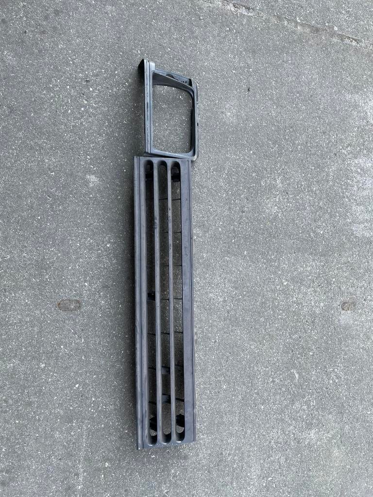 Toyota starlet kp60 kp62 mk3 gril en koplamp rand, Ophalen of Verzenden