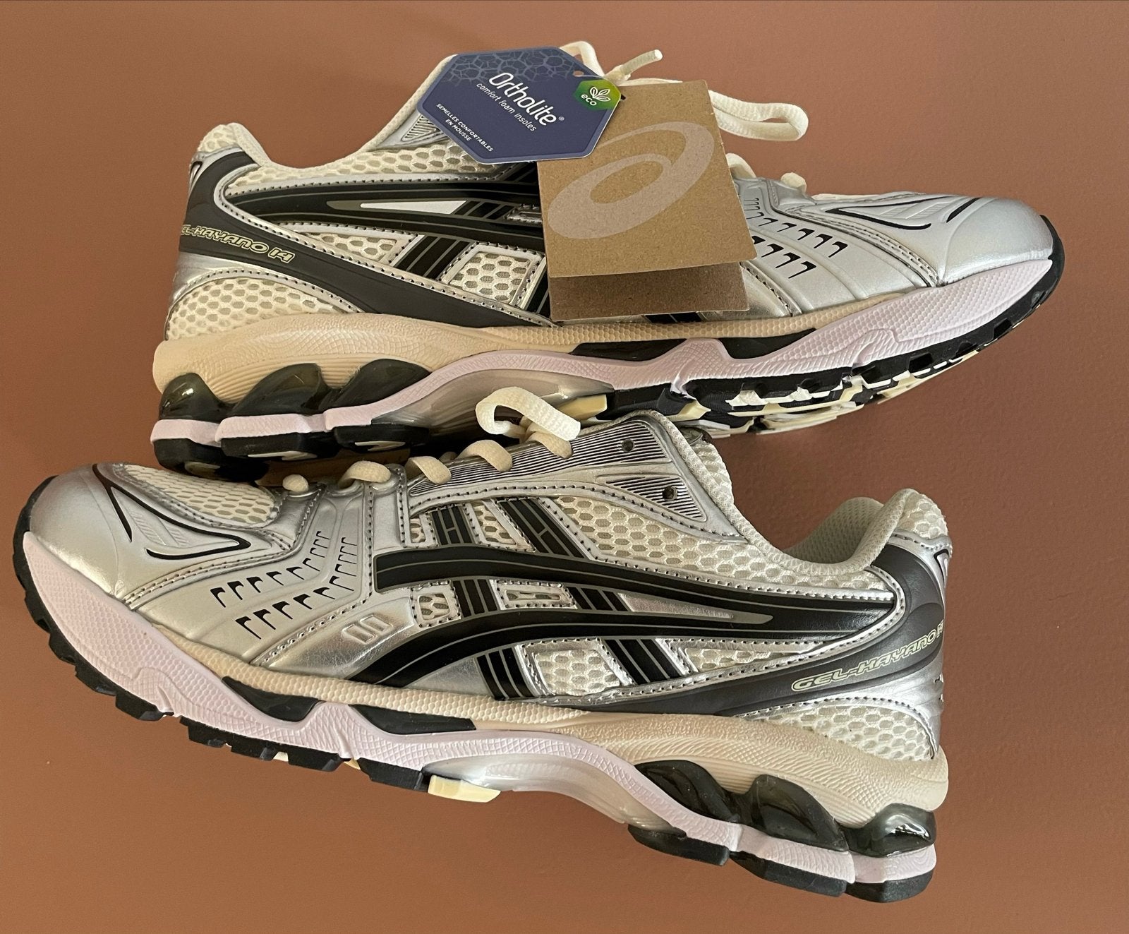 Nieuwe ASICS GEL-KAYANO 14  mt 45 sneakers, Wit, Nieuw, Ophalen of Verzenden, Sneakers of Gympen