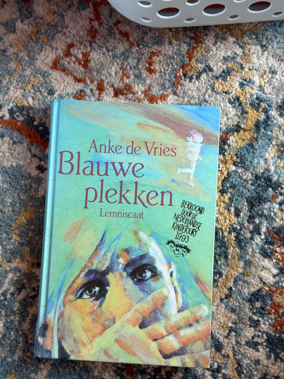 Blauwe plekken - Anke de Vries (Bekroond), Ophalen, Gelezen, Fictie