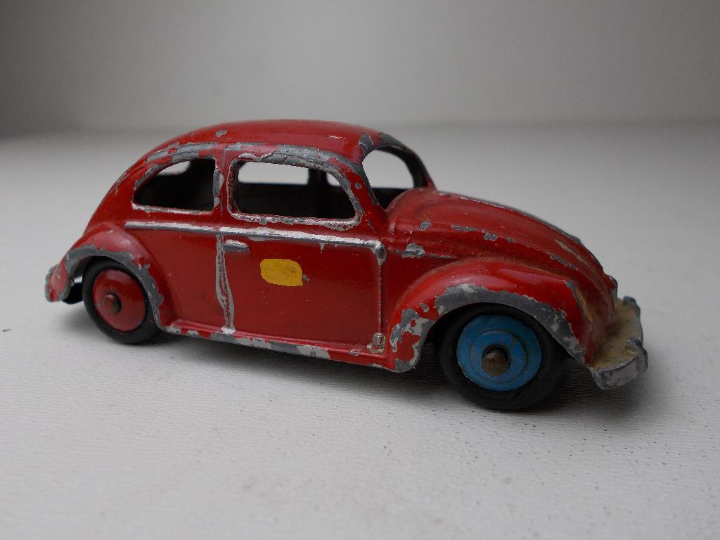 1962 Dinky Toys 181 VOLKSWAGEN KEVER (Opknapper/Repaint) -C-, Ophalen of Verzenden, Gebruikt, Auto, Dinky Toys