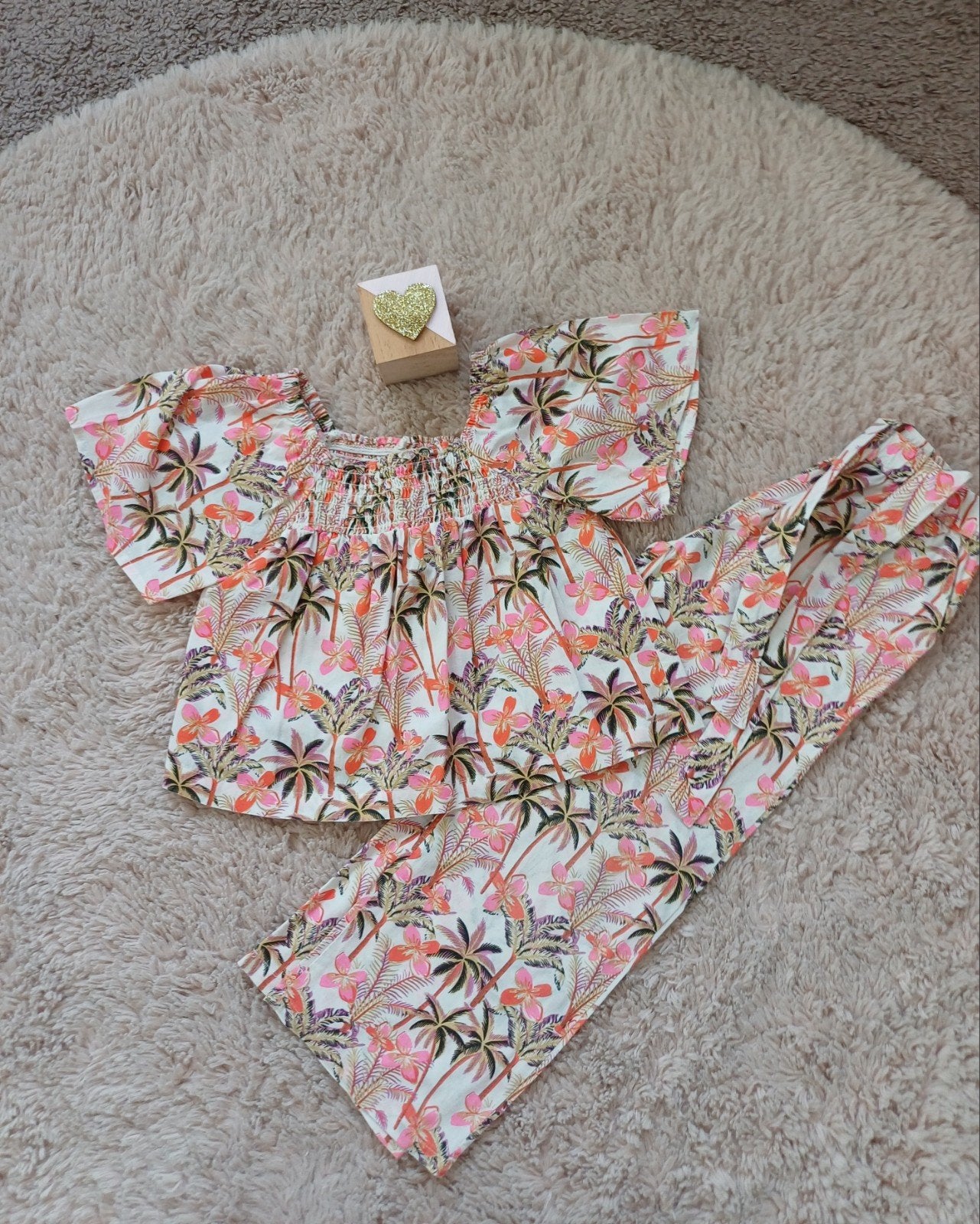 Zomer setje meisje bloemenprint - top + broek - maat 98/104, Kinderen en Baby's, Kinderkleding | Maat 98, Ophalen of Verzenden