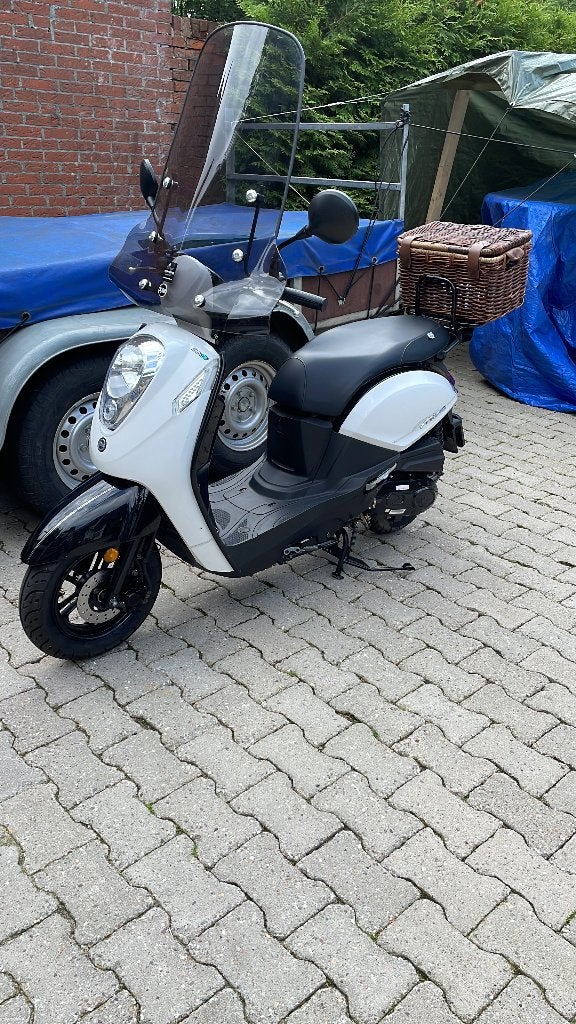 SYM MIO 50, Gebruikt, Benzine, 50 cc, Maximaal 25 km/u