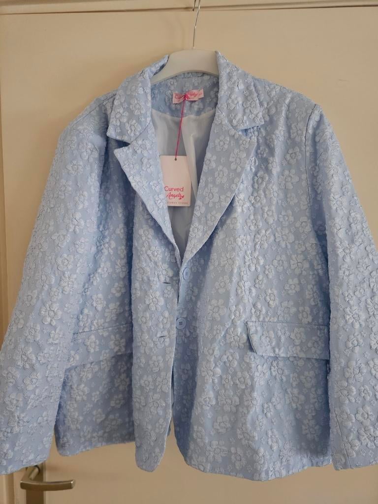 Nieuw Lichtblauwe Jasje met Bloemenprint - Maat 46/48 (XL), Curved Angels, Blauw, Maat 46/48 (XL) of groter, Nieuw