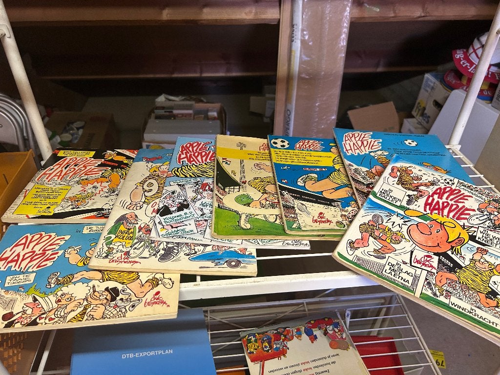 Appie Happie, Meerdere stripboeken, Ophalen of Verzenden, Gelezen, Dik Bruynesteyn