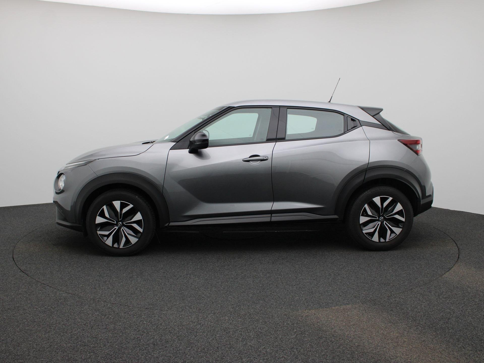 Foto 4 van Nissan Juke 1.0 DIG-T Business Design | BTW| Navigatie | Cru