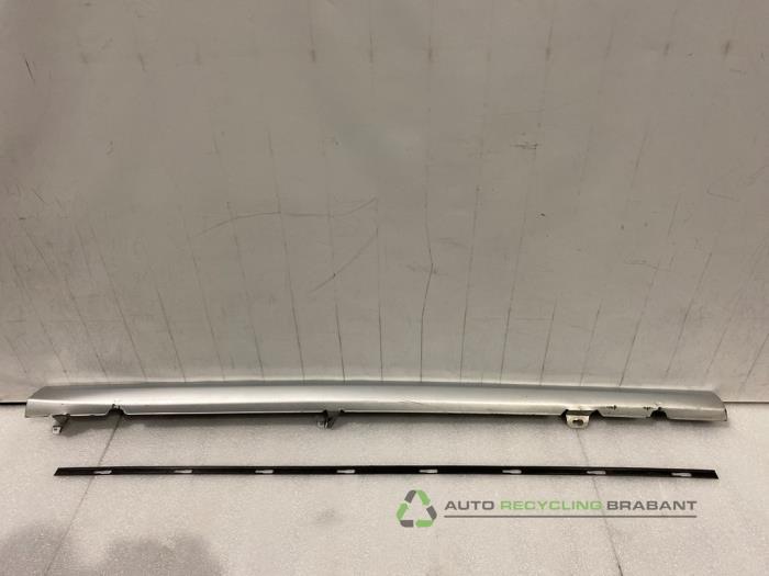 Zijskirt links van een Volkswagen Polo (LA7W), Gebruikt, -, Volkswagen, -