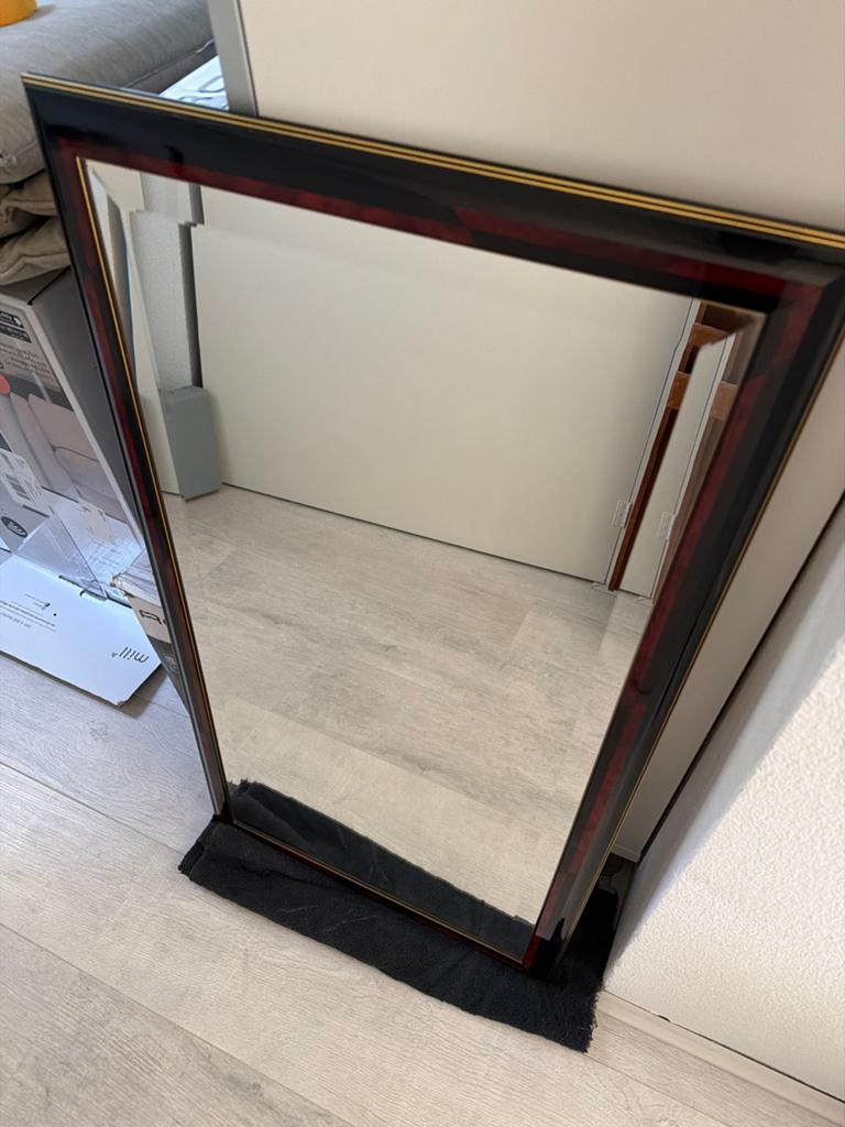 Chique spiegel met facetrand, zwart, goud en Mahoney hout, Huis en Inrichting, Woonaccessoires | Spiegels, Ophalen, Zo goed als nieuw