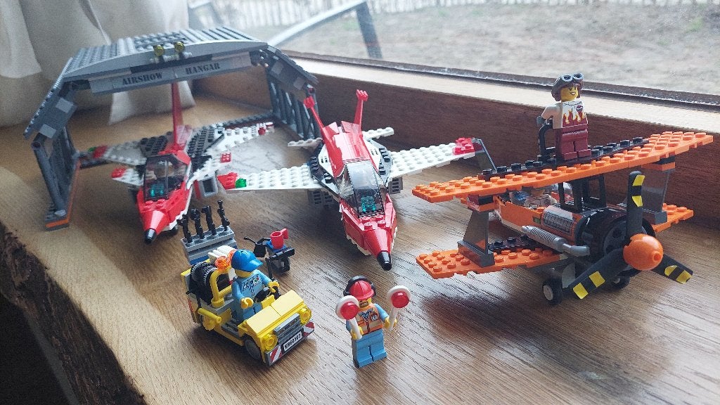 LEGO 60103 AIRPORT AIR SHOW, City, Lego, Ophalen of Verzenden, Zo goed als nieuw