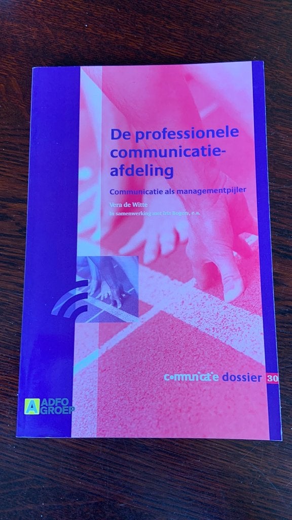 De professionele communicatieafdeling - Vera de Witte, Ophalen of Verzenden, Beta, HBO
