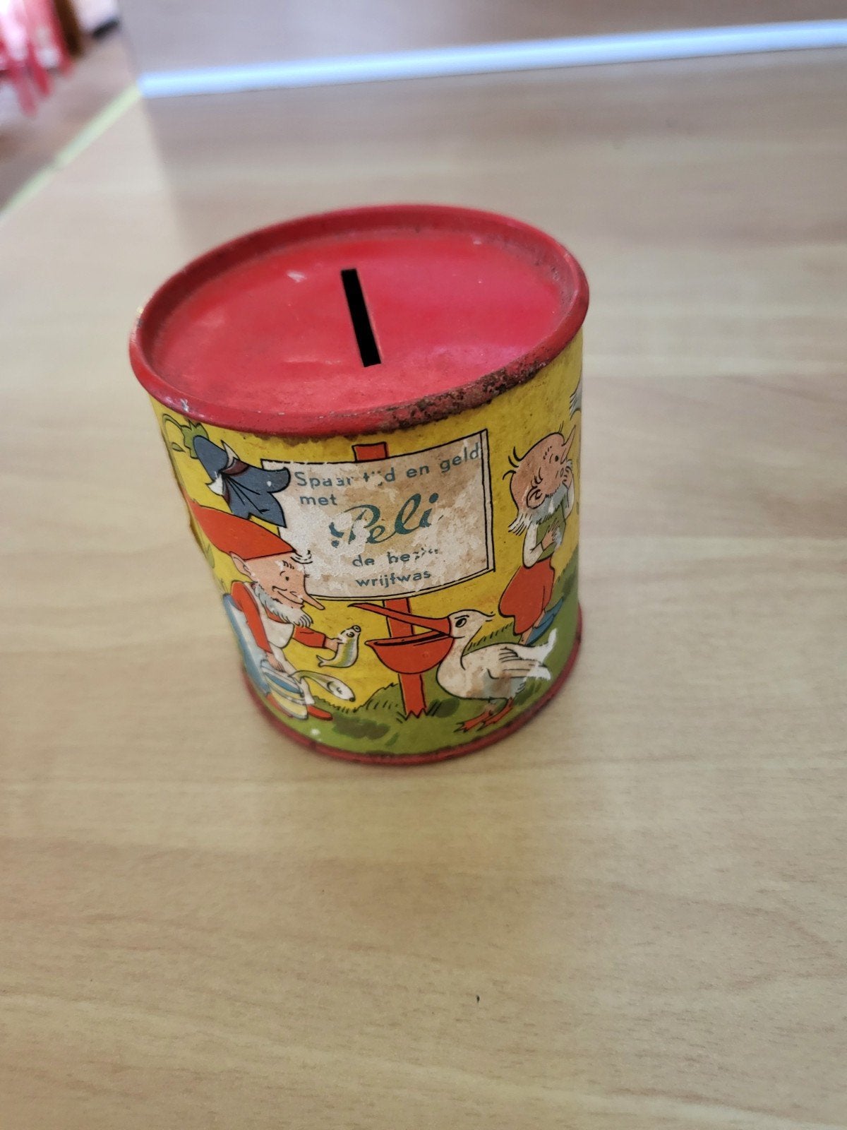 Vintage Peli Spaarpot met Kabouters en Ooievaar, Ophalen of Verzenden, Gebruikt, Metaal of Blik, Overige thema's