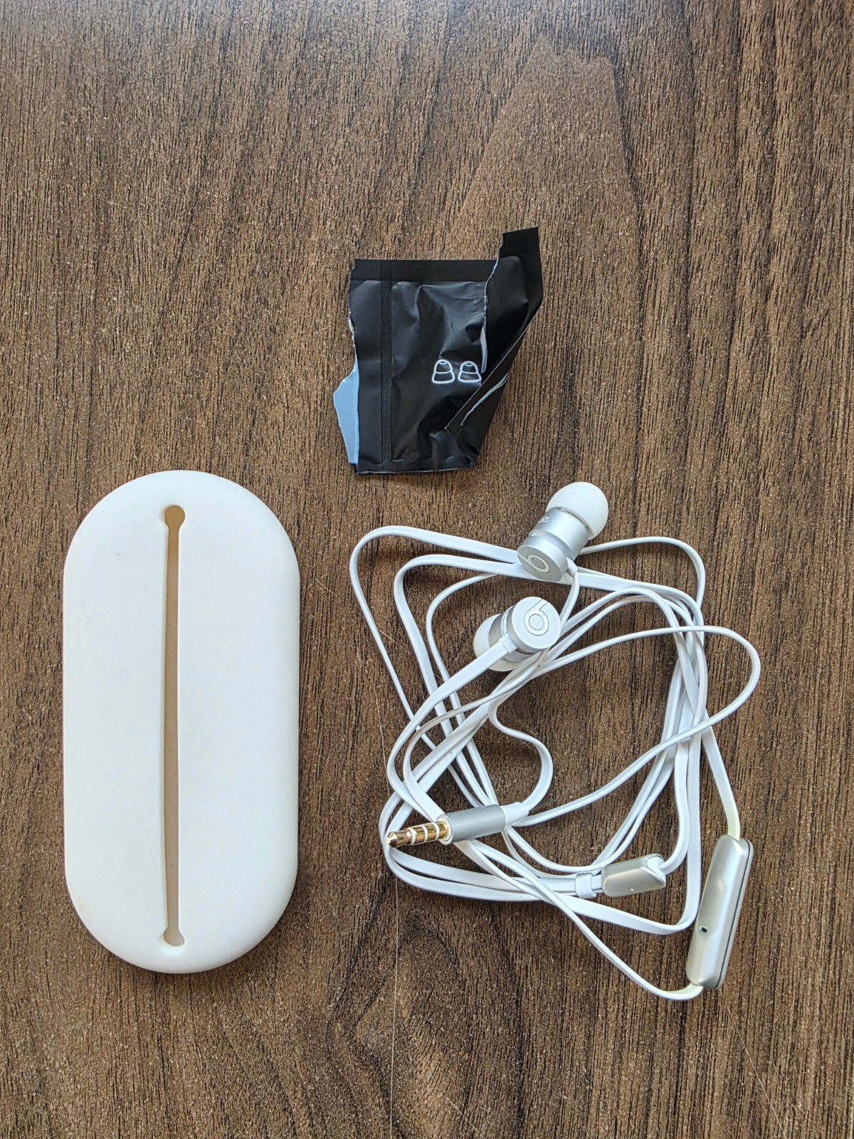 Beats by Dr. Dre urBeats In-ear Koptelefoon - Wit 3.5mm jack, In-ear, Beats, Ophalen of Verzenden, Zo goed als nieuw