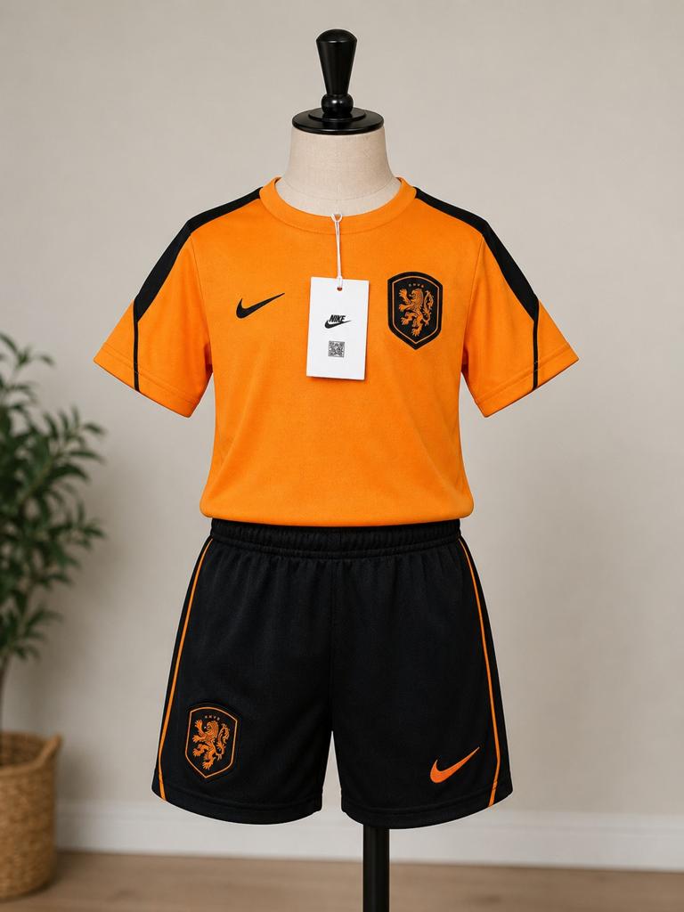 Oranje Voetbalpakje - Shirt en Broekje maat zie omschr, Maat XS of kleiner, Ophalen of Verzenden, Nieuw, Shirt