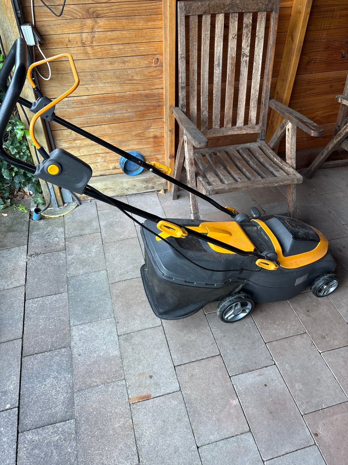 Stiga Collector 136e Accu Grasmaaier - Zo goed als nieuw, Tuin en Terras, Ophalen, Cirkelmaaier, Accu-grasmaaier, Zo goed als nieuw