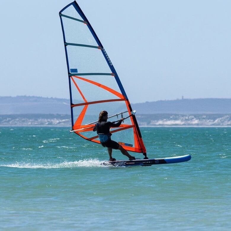 STX 250 Windsurf Set - maar één keer gebruikt!, Ophalen, 250 tot 300 cm, STX, 3.5 tot 5 m²