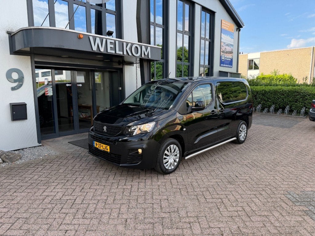 Peugeot PARTNER 1.5 BlueHDi L2 Lang Automaat 130PK Navi, 2x, Auto's, 4 cilinders, Electronic Stability Program (ESP), Bedrijf