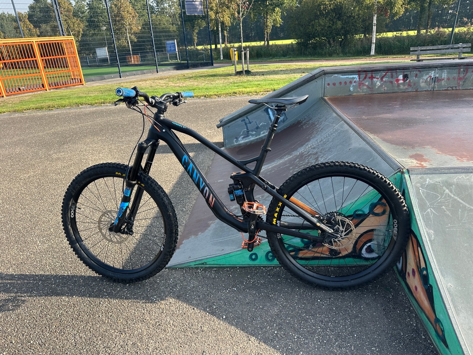 Canyon Strive AL – M – 27.5 – Enduro / All Mountain, Gebruikt, 45 tot 49 cm, Schijfrem, Ophalen