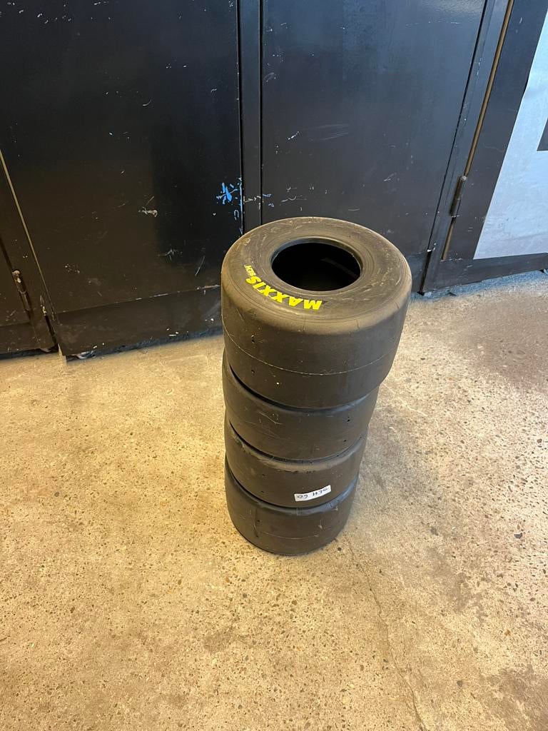 Nieuwe set maxxis SLH kartbanden, Sport en Fitness, Karting, Ophalen, Zo goed als nieuw, Onderdelen Kart