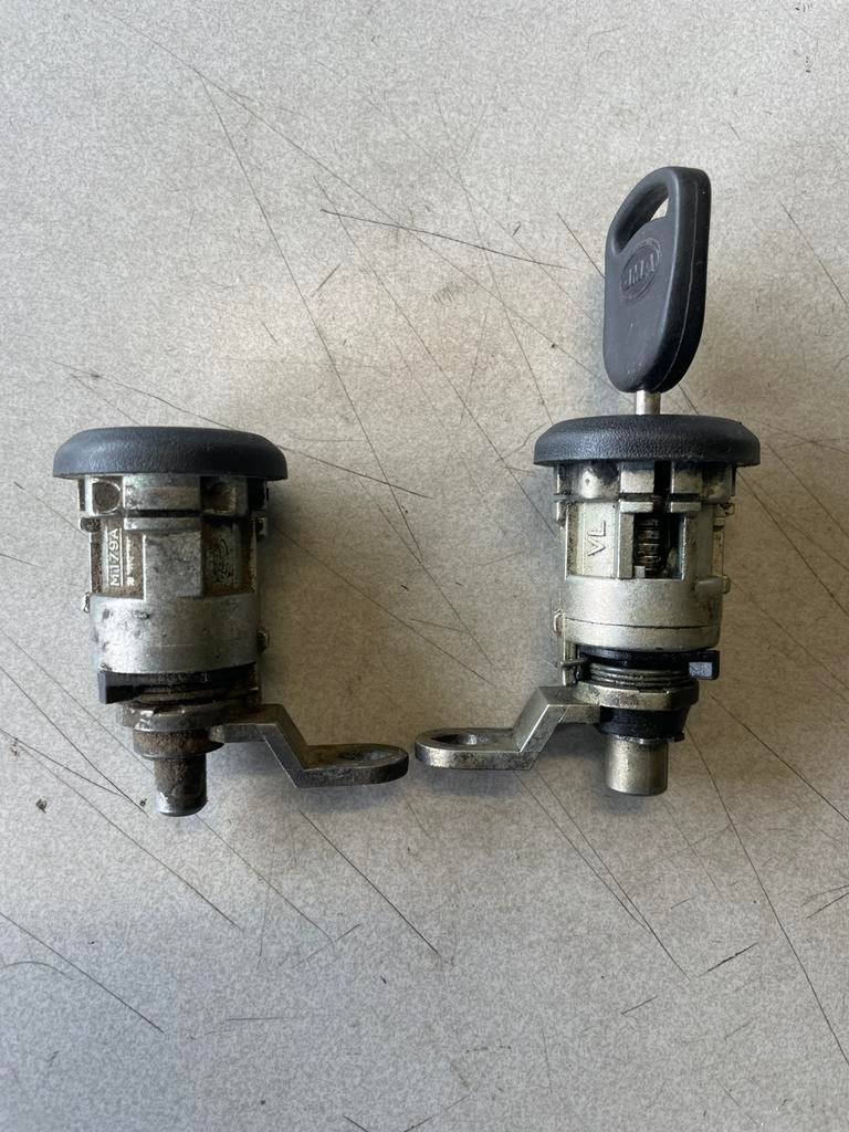 Auto Deursloten Cilinder Voor Ford Mondeo mk1/2, Auto diversen, Auto-accessoires, Nieuw, Ophalen of Verzenden
