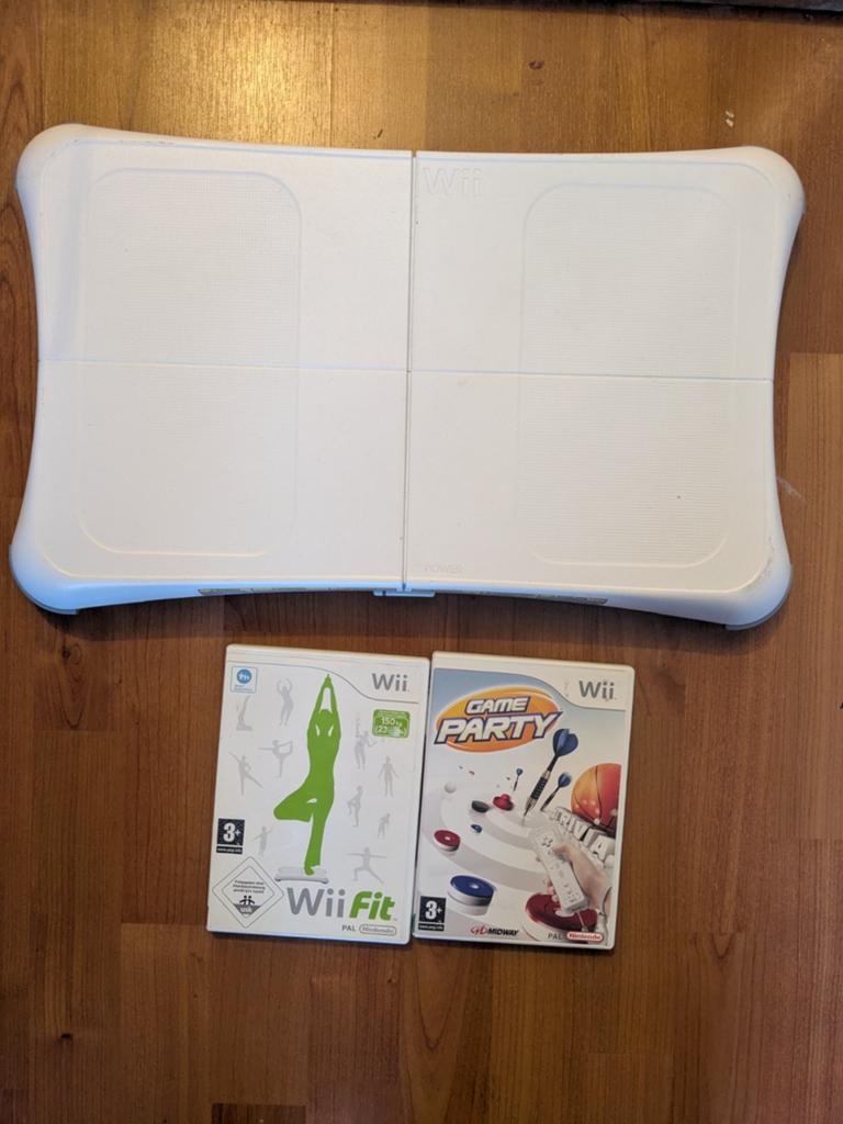 WII Board + Wii sport & Game Party WII, Ophalen, Zo goed als nieuw