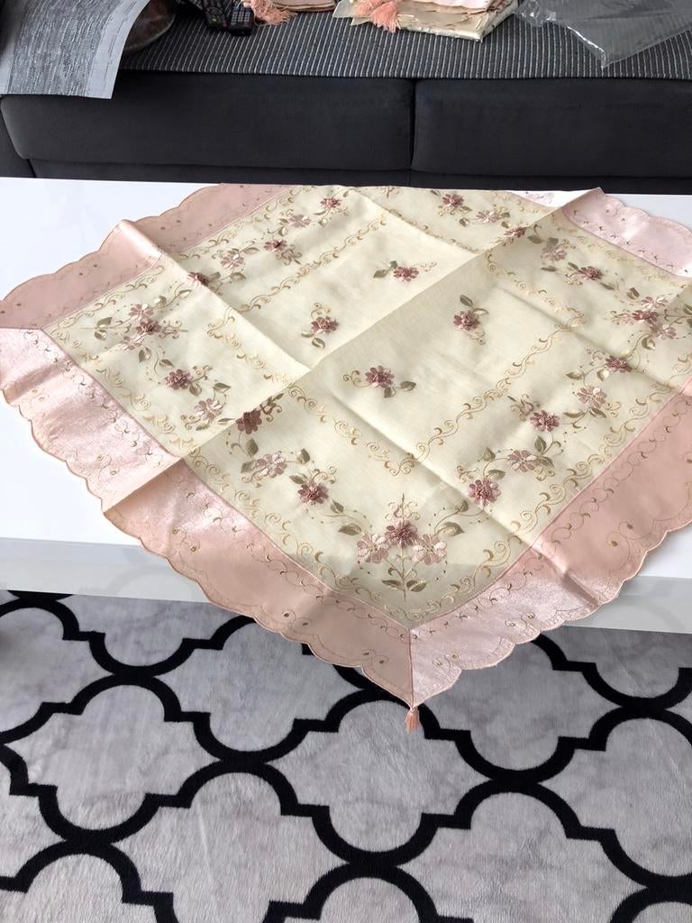 Tafelkleed en kleedjes totaal 15 stukken nieuw, Ophalen of Verzenden, Nieuw, Rechthoek