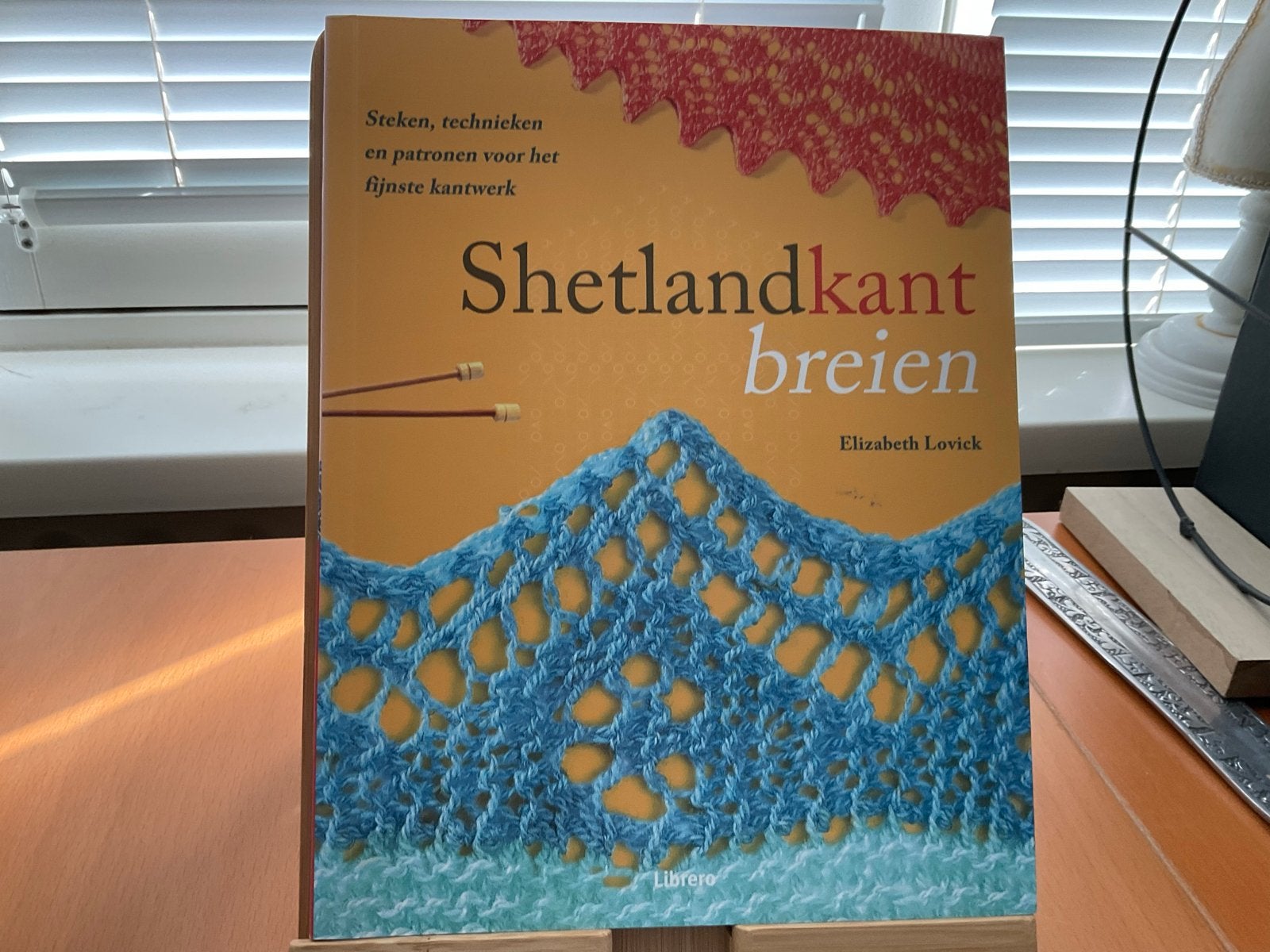 Shetlandkant breien: Steken, technieken en patronen, Ophalen of Verzenden, Zo goed als nieuw, Breien en Haken