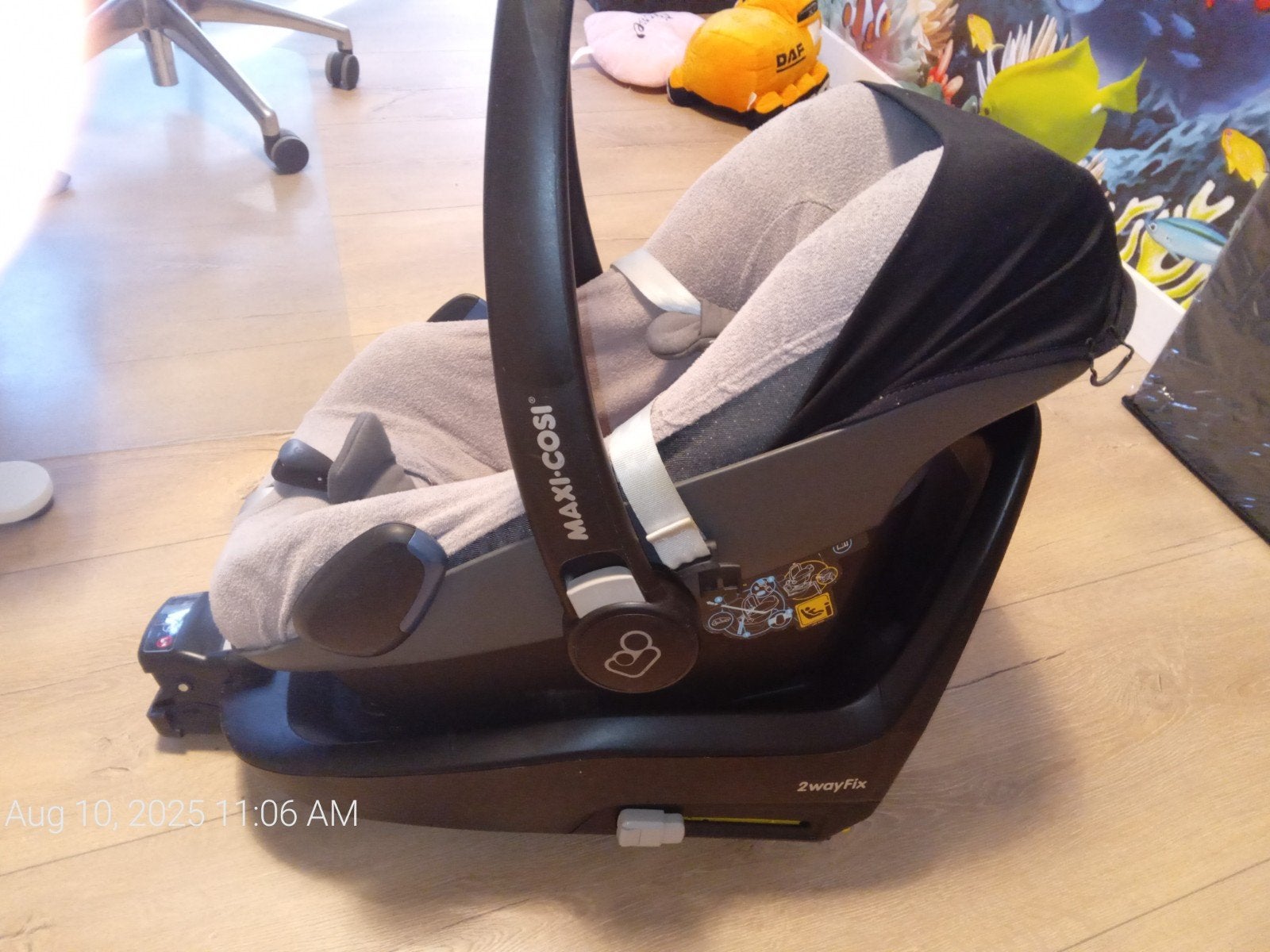 Maxi-Cosi Pebble Plus met 2wayFix Isofix base, Kinderen en Baby's, Ophalen, Gebruikt, Zijbescherming, Isofix