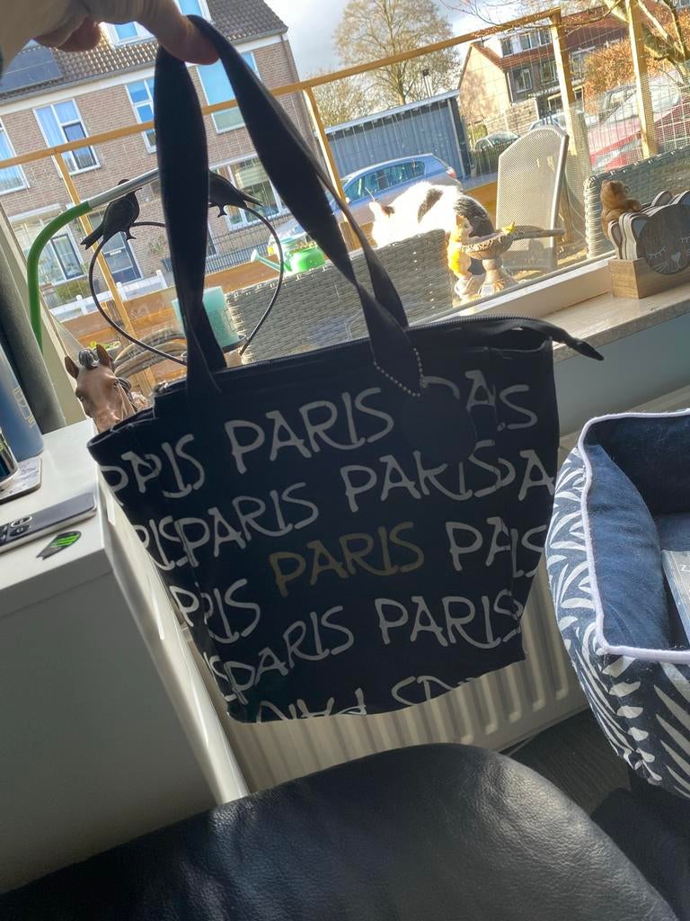 Zwart tasje met 'Paris' opdruk, Ophalen of Verzenden, Nieuw, Zwart, Handtas
