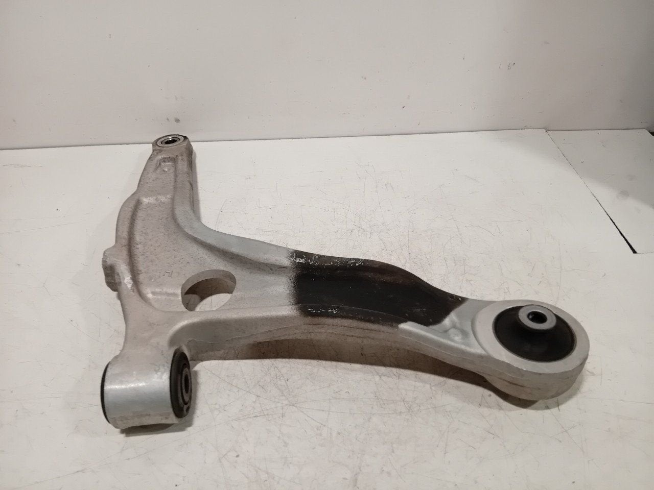 Draagarm links voor Renault Master, Onderdelen@venauto.nl, Van der Ven Autorecycling B.V., Gebruikt, Ettenseweg 76, 4706 PB Roosendaal, The Netherlands