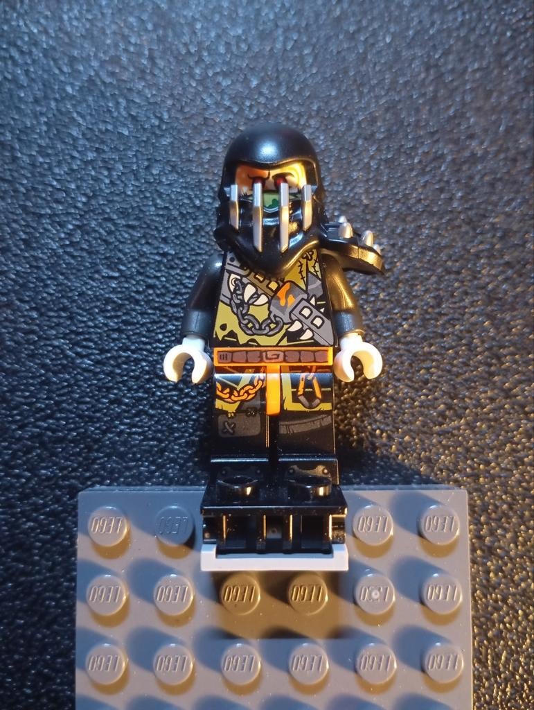 Lego Ninjago Muzzle - Hunted, Ophalen, Zo goed als nieuw