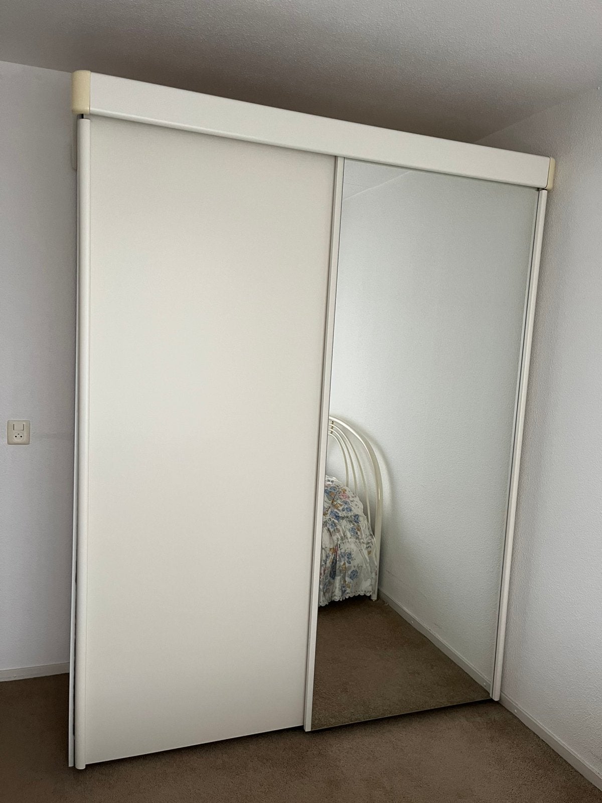 Kledingkast 220/170, Ophalen, 200 cm of meer, 150 tot 200 cm, Zo goed als nieuw