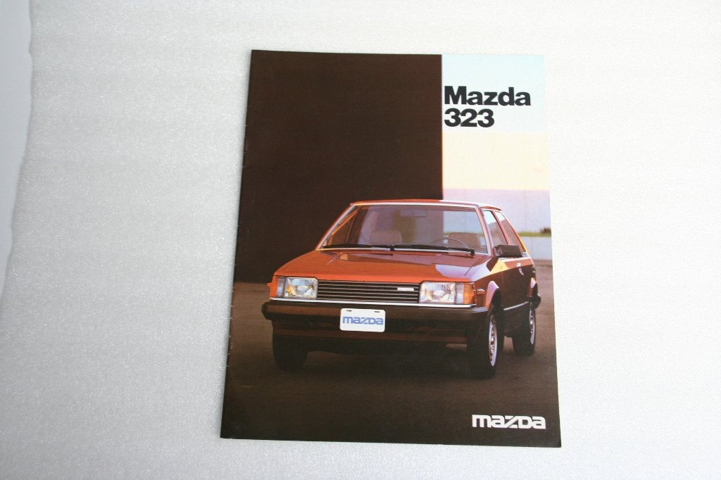 Folder Mazda 323 (09-1980) (20), Ophalen of Verzenden, Nieuw, Mazda