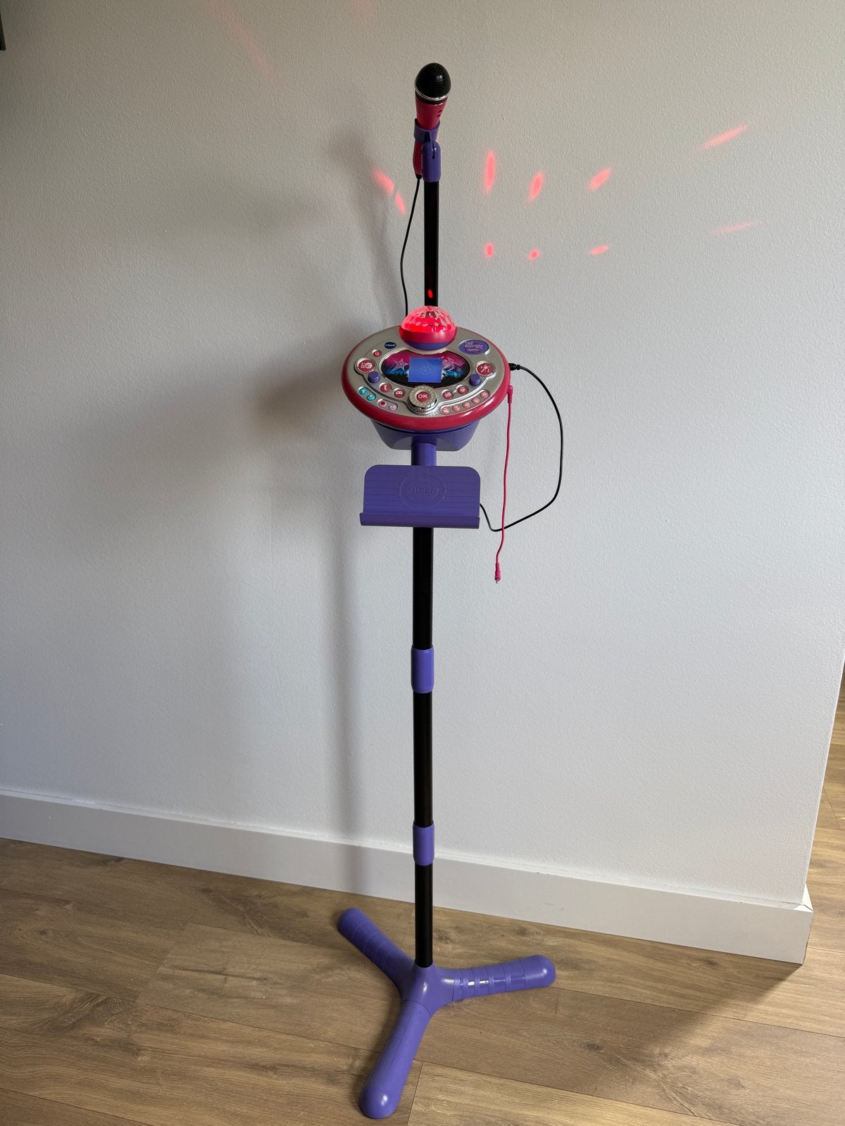VTech Kidi Super Star karaoke set met microfoon en lichten, Ophalen of Verzenden, Zo goed als nieuw, 4 tot 6 jaar