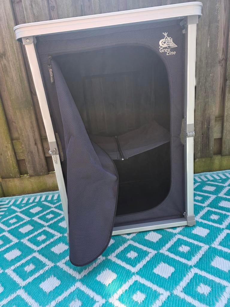 Handige campingkast DEFA greyline., Ophalen