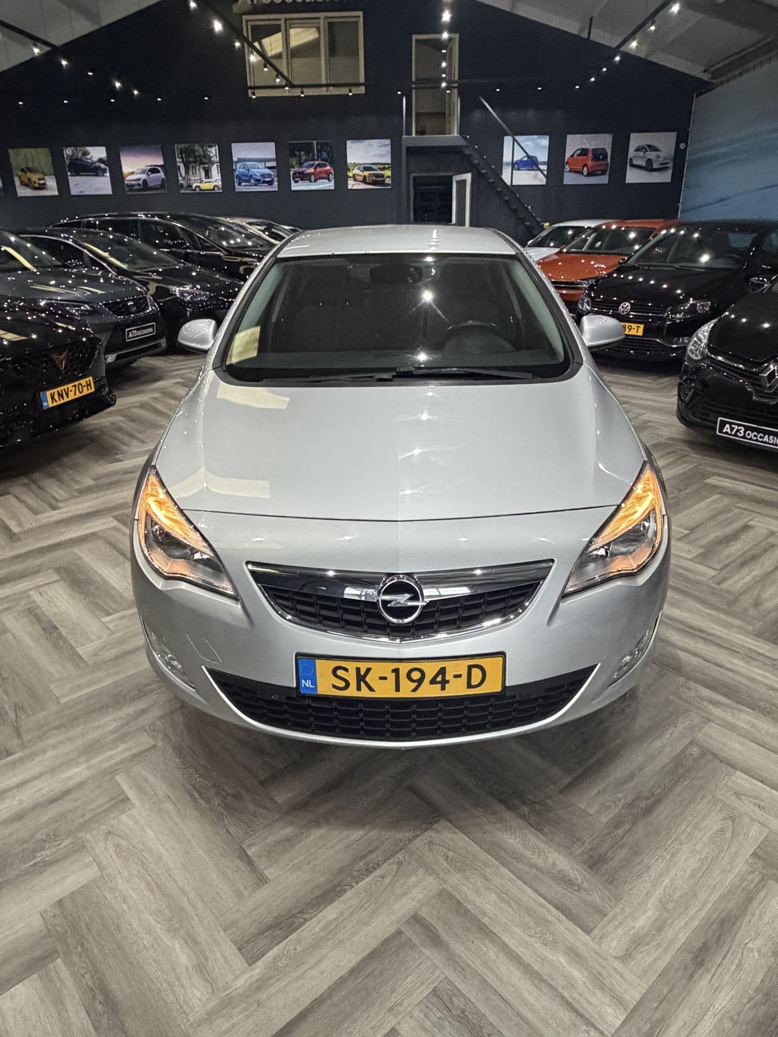 Opel Astra 1.6 Sport AUTOMAAT, Auto's, Euro 5, Stof, 680 kg, 4 cilinders