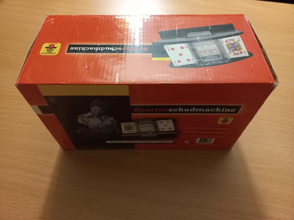 Kaarten schudmachine, Vijf spelers of meer, Ophalen of Verzenden, Nieuw