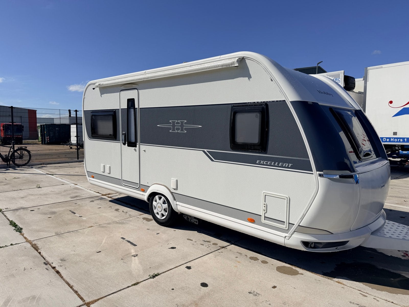 Hobby Excellent 495 UFE | Mover | Voor+slaaptent | zakluifel, Caravans en Kamperen, Caravans, Rondzit, Hobby, Frans bed, Particulier