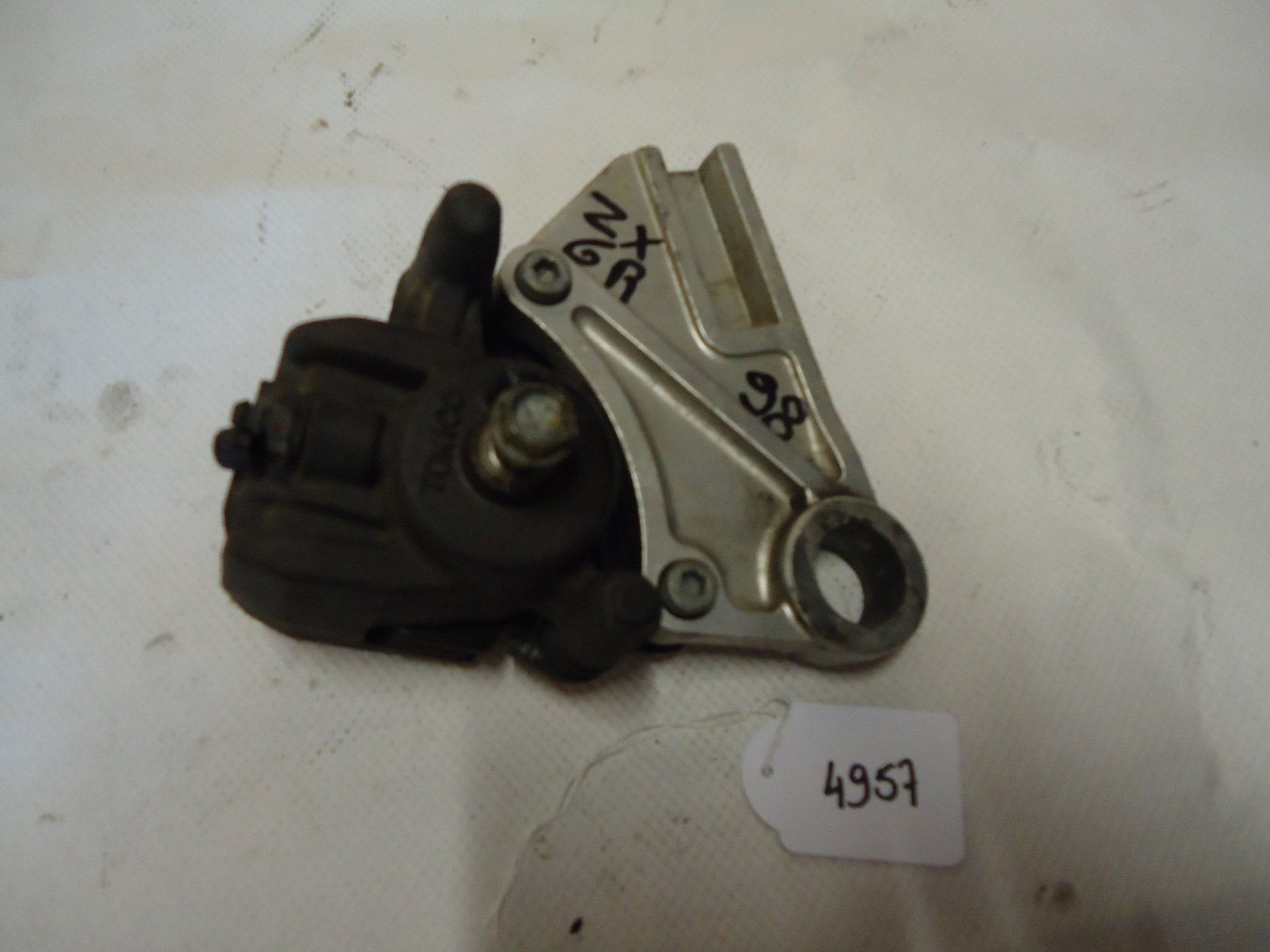 ZX6R 1998 - 1999 Kawasaki Remklauw D1-21019