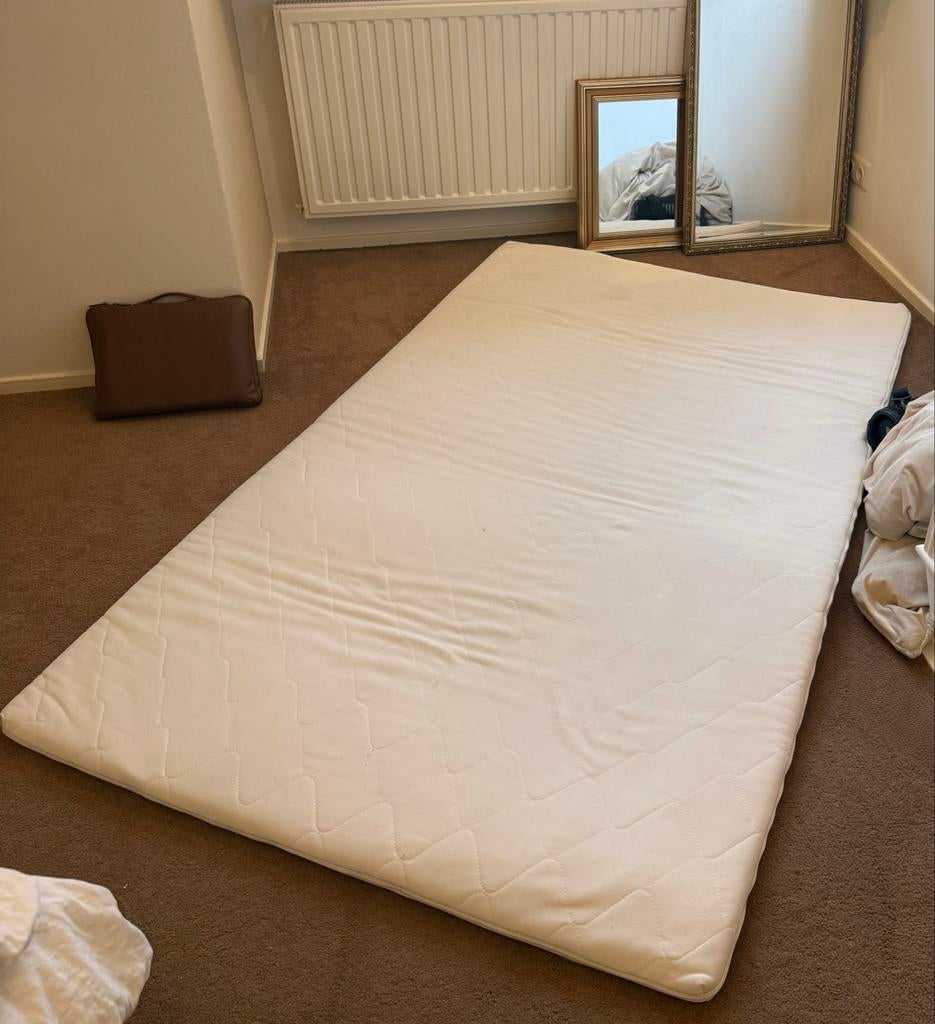 Toppet 140x200 met uitwasbare tijk, goede staat, Gebruikt, Tweepersoons, Matras, 200 cm