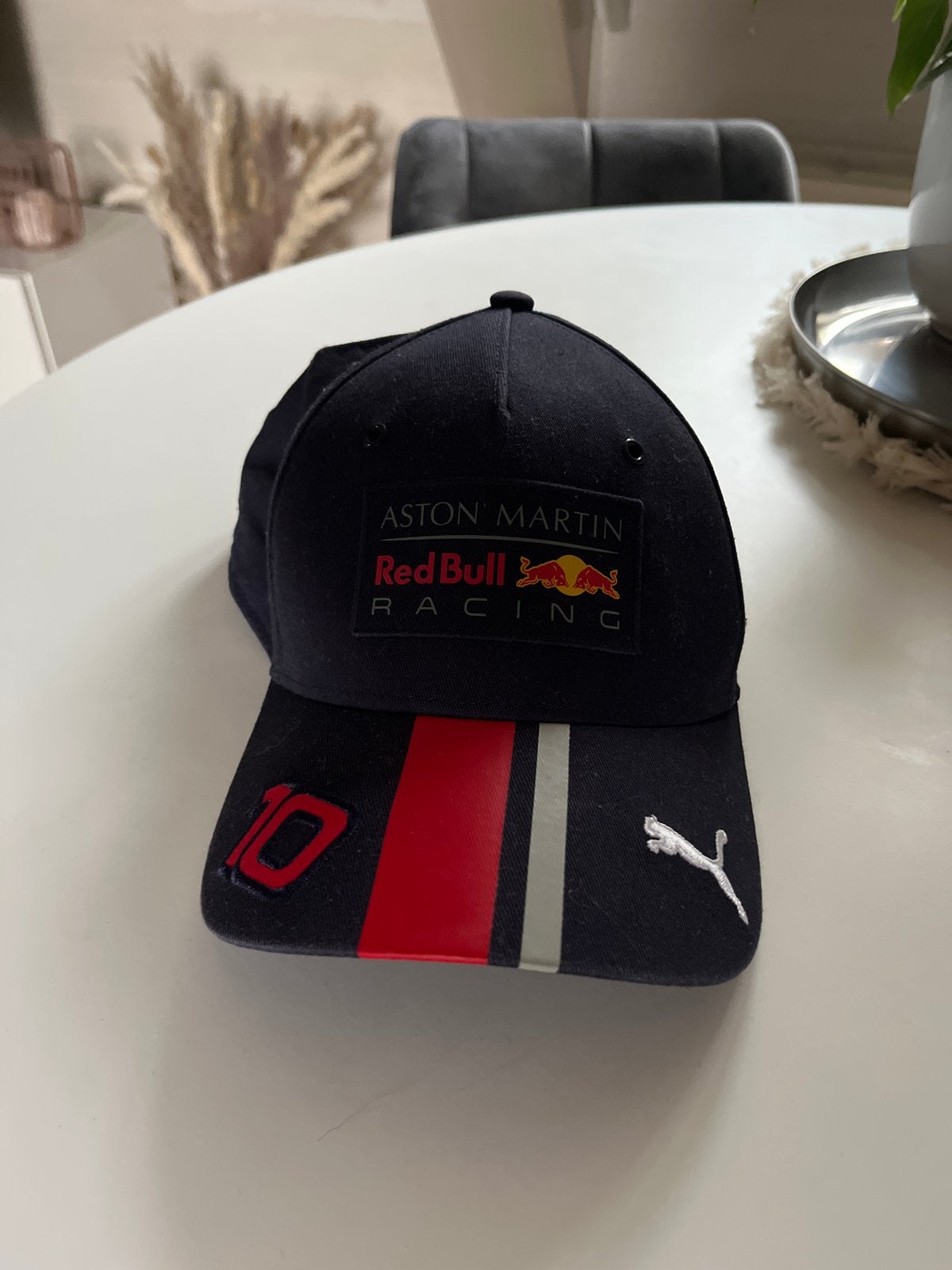 Red Bull Racing F1 Cap Gasly - Aston Martin Puma, Ophalen of Verzenden, Zo goed als nieuw, One size fits all, Pet