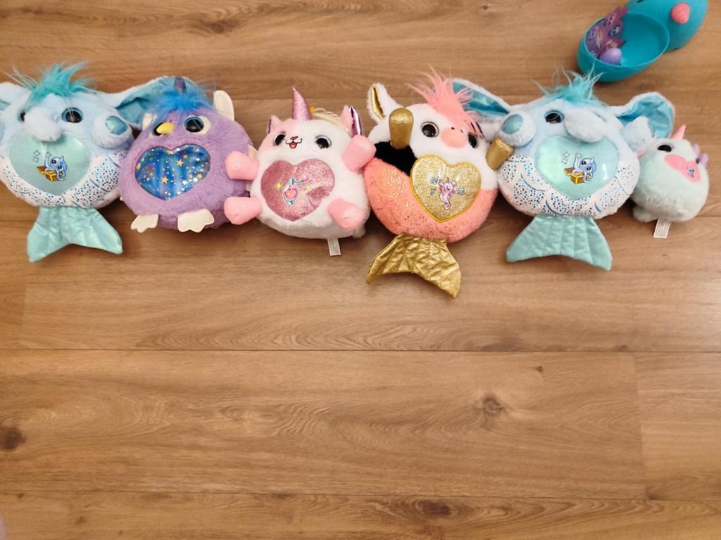 Rainbow Corns knuffels (niet overal zit ei bij), Kinderen en Baby's, Speelgoed | Knuffels en Pluche, Gebruikt, Overige merken