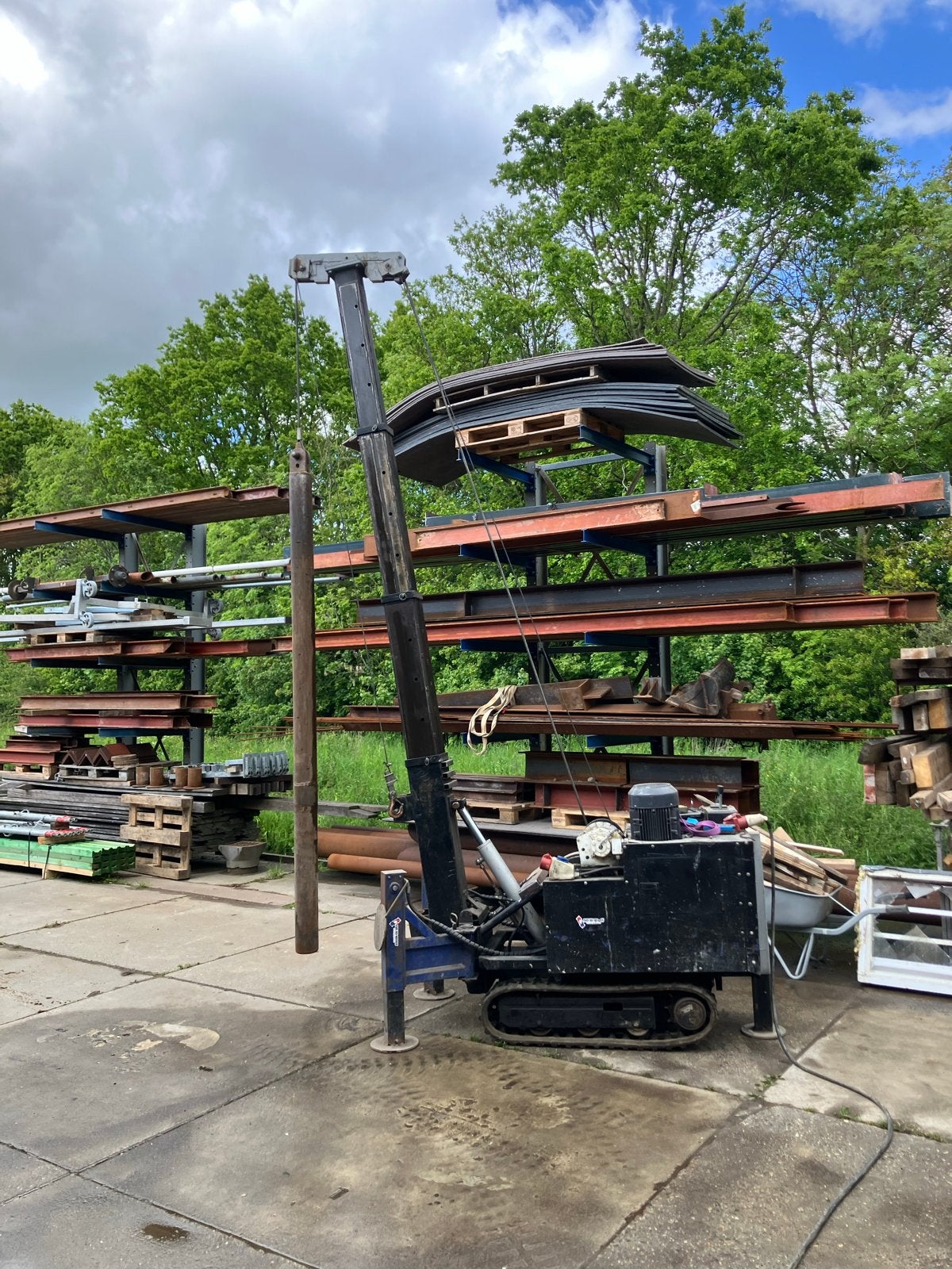 Funderingsmachine set, Ophalen
