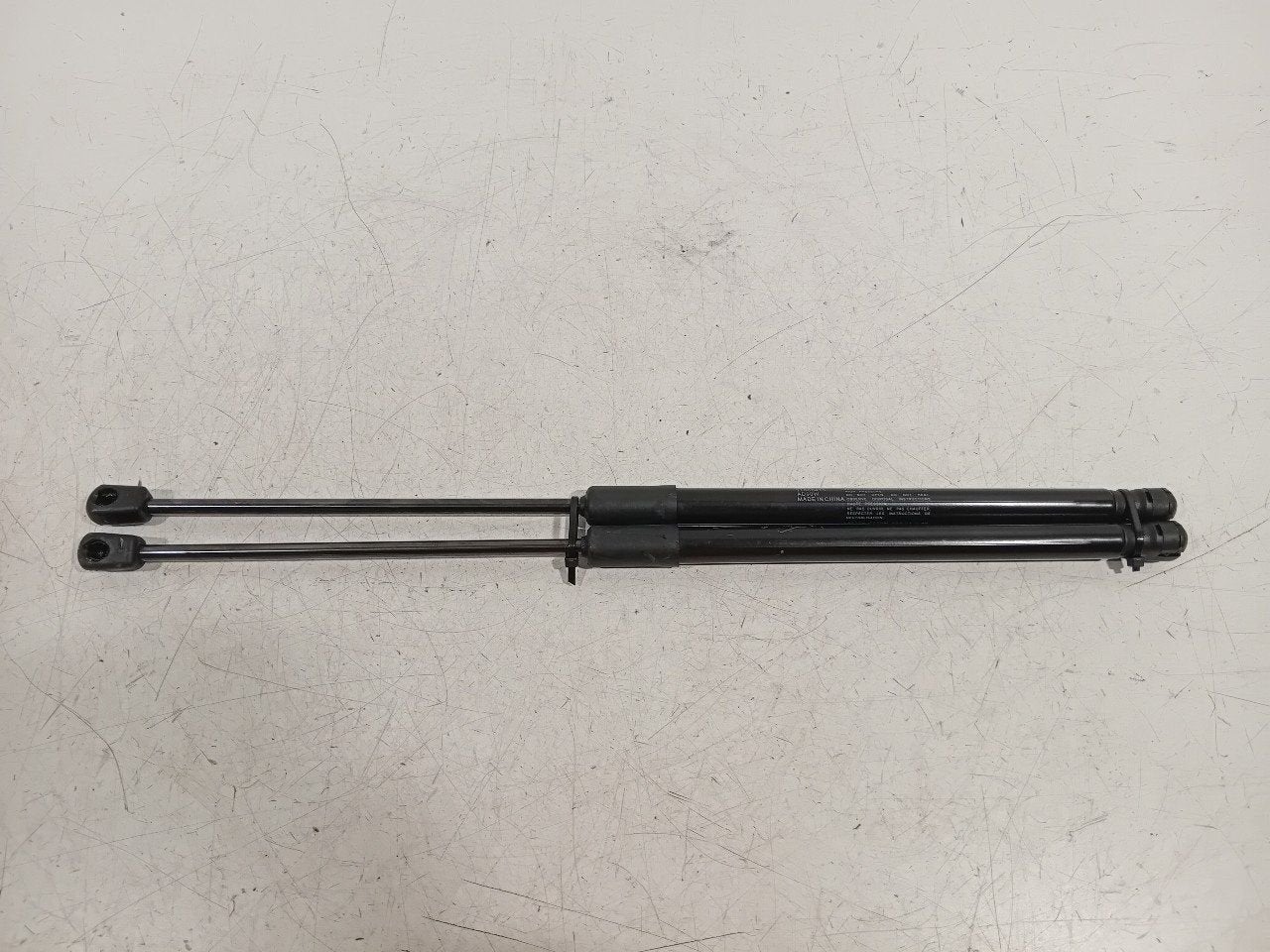 Gasdrukveerset voor Polestar Polestar, Onderdelen@venauto.nl, Van der Ven Autorecycling B.V., Gebruikt, Ettenseweg 76, 4706 PB Roosendaal, The Netherlands