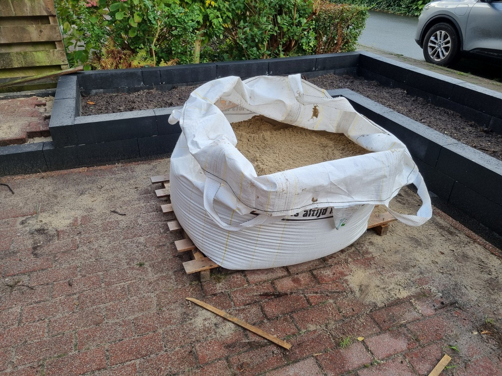 Gratis 1/2 kuub geel ophoogzand, Ophalen, Ophoogzand