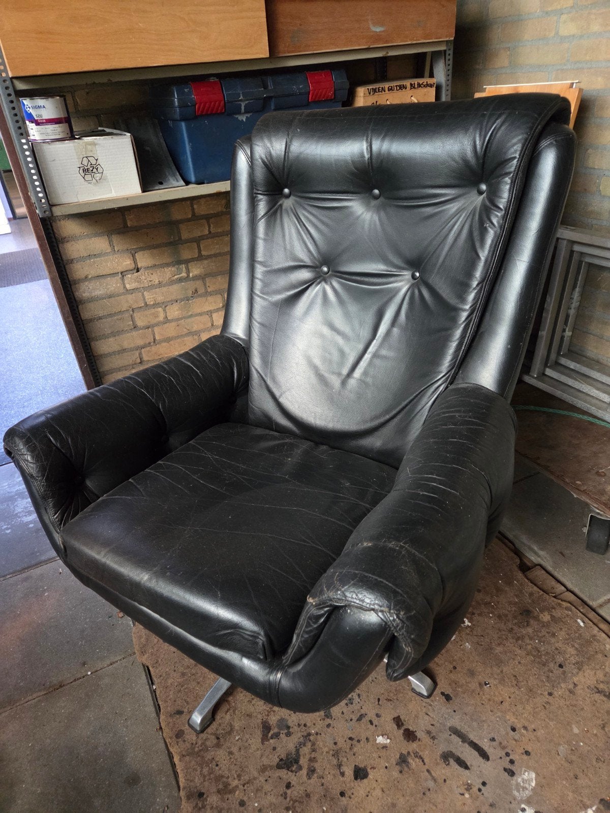Zwarte Retro Leren Draaistoel, Huis en Inrichting, Fauteuils, Ophalen, Gebruikt, 75 tot 100 cm, 75 tot 100 cm