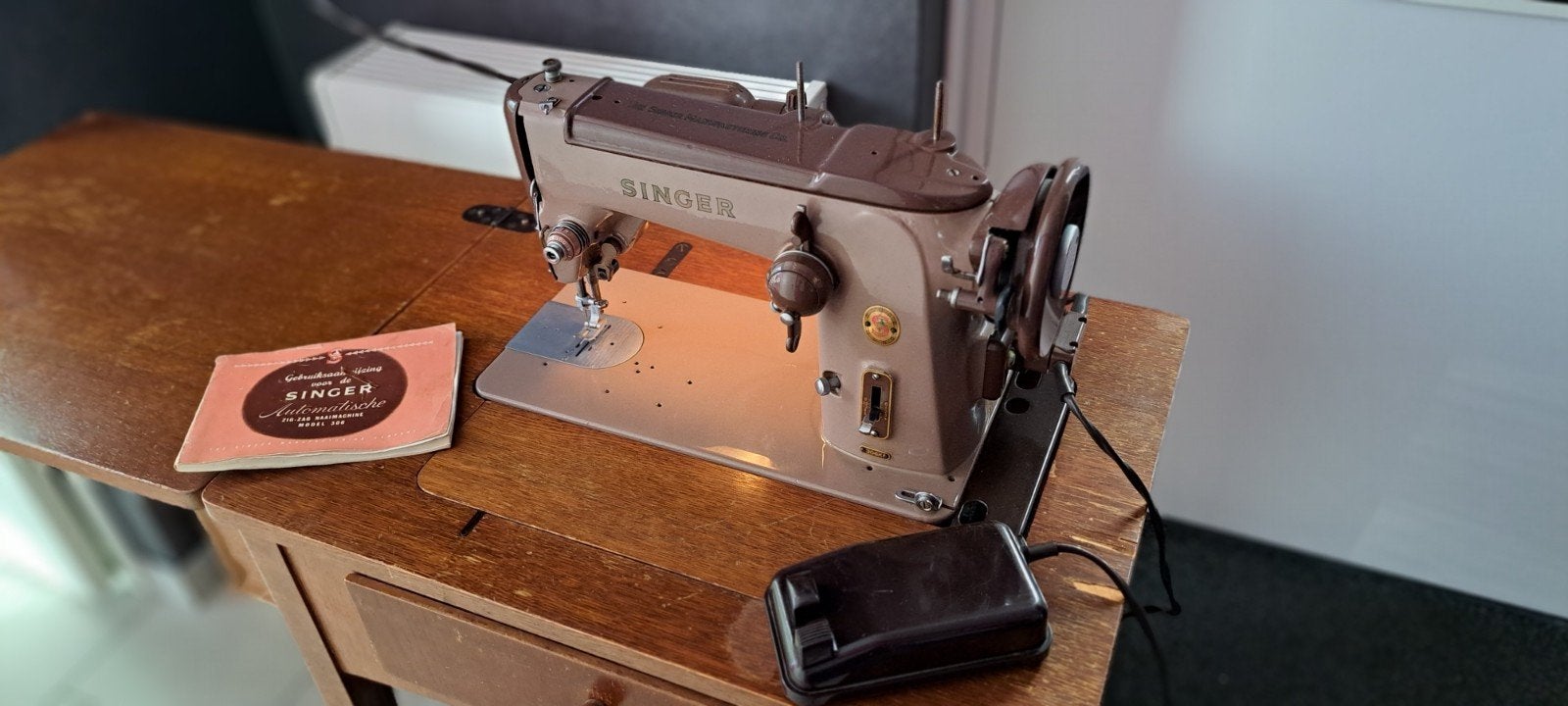 Antieke Singer Naaimachine uit 1903 met Tafel en Spoeltjes, Ophalen, Gebruikt, Naaimachine, Singer